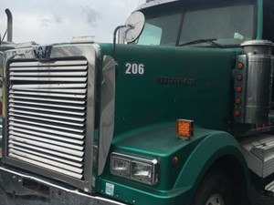 Used 2000 Western Star 4964EX Hood (Stock #BP4441HO)) Part Image