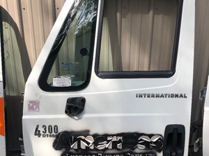Used 2003 International 4300 Door (Stock #D1030)) Part Image