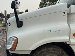 Used 2012 Freightliner Cascadia Hood (Stock #S6581HO)) Part Image