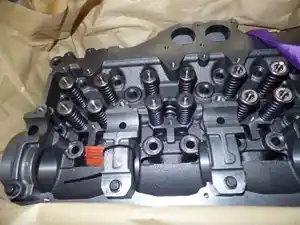 Aftermarket Detroit SERIES 60 Head (Stock #23525566)) Part Image