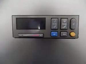 Used 2001 GMC Heater/AC Control Assy (Stock #S7137GMCCM)) Part Image