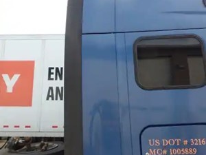 Used 2003 Peterbilt 387 Sleeper Fairing (Stock #S6943RUSE)) Part Image