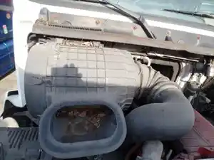 Used 2005 Volvo VNL670 Air Cleaner (Stock #S7091AC)) Part Image