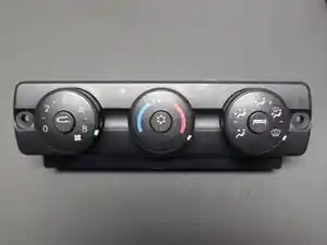 Used 2012 Freightliner Cascadia Heater/AC Control Assy (Stock #S0773FCCM)) Part Image
