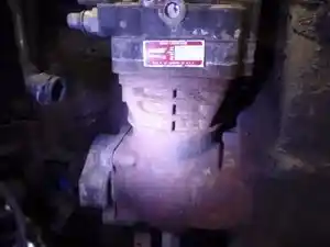 Used 2013 Detroit DD15TC Air Compressor (Stock #1.-RA0011307215)) Part Image
