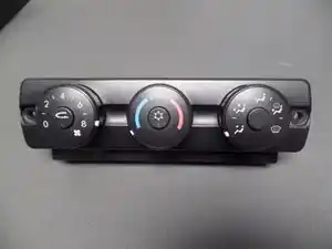 Used 2012 Freightliner Cascadia Heater/AC Control Assy (Stock #S2195FCCM)) Part Image