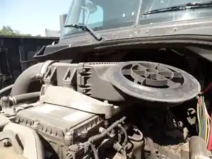 Used 2014 Freightliner Cascadia 125 Air Cleaner (Stock #S8877AC)) Part Image