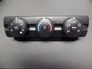 Used 2015 Freightliner Cascadia Heater/AC Control Assy (Stock #S6879FCCM)) Part Image