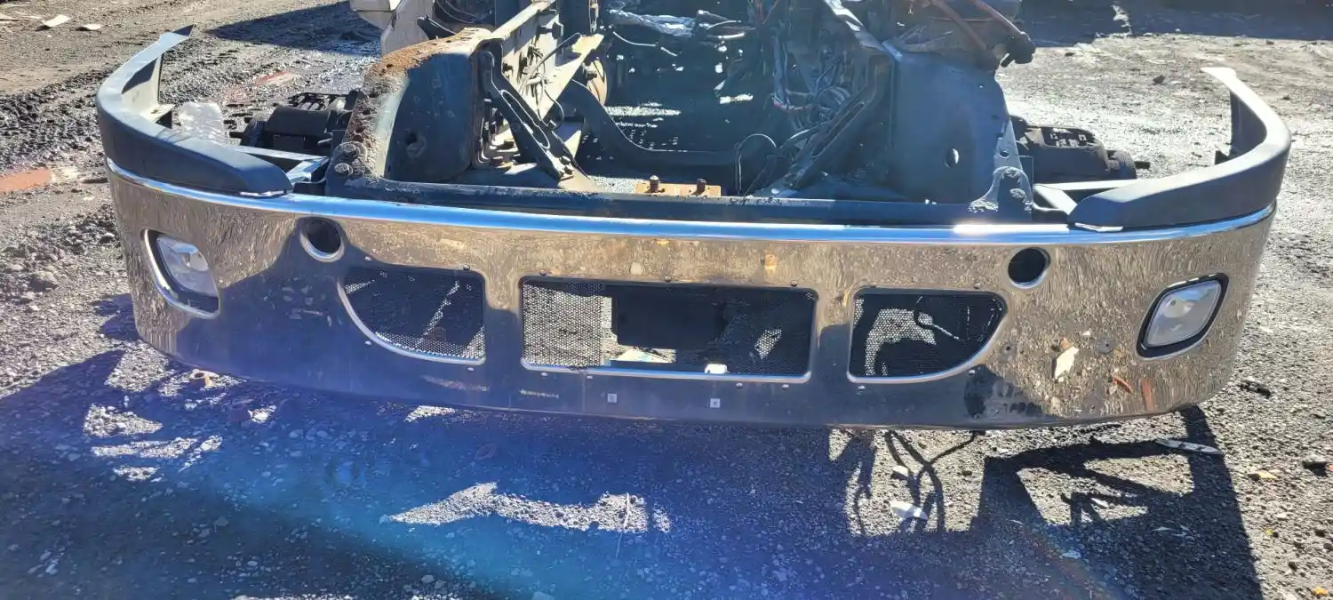 Used 2016 Freightliner Cascadia 125 Bumper for sale Palmyra