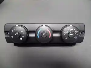 Used 2016 Freightliner Cascadia Heater/AC Control Assy (Stock #S5288FCCM)) Part Image