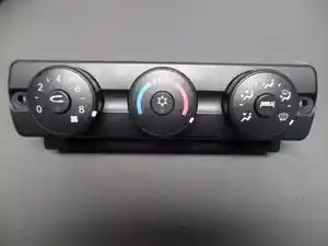 Used 2016 Freightliner Cascadia Heater/AC Control Assy (Stock #S7281FCCM)) Part Image