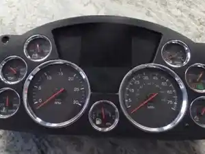 Used 2022 Kenworth T680 Instrument Cluster (Stock #Q43-1166-1-2-031)) Part Image