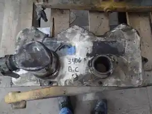 Used Caterpillar 3406B Valve Cover (Stock #4N-4536-4)) Part Image