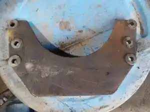 Used Engine Mount (Stock #4W-5176)) Part Image