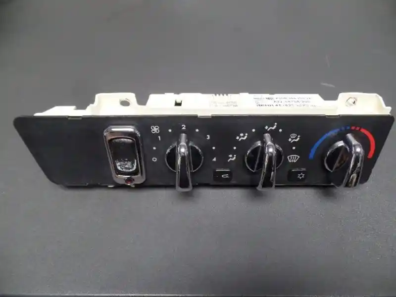 Used Freightliner Century Class Heater/AC Control Assy for sale ...