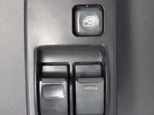 Used Hino 238 268 338 Door Electric Switch (Stock #H268LDCM-3)) Part Image