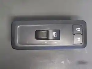 Used International LT625 Door Electric Switch (Stock #4061968C3-1)) Part Image