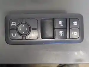 Used International LT625 Door Electric Switch (Stock #4061965C4-2)) Part Image