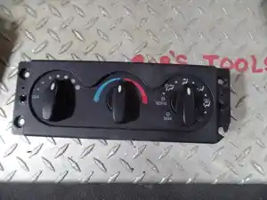 Used International PROSTAR Heater/AC Control Assy (Stock #S737801ICC)) Part Image