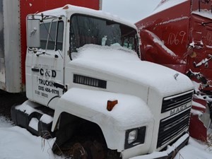Used 1996 MACK CS200P Door (Stock #373)) Part Image