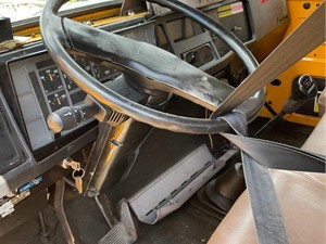 Used 1999 INTERNATIONAL 4700 Steering Column (Stock #8433)) Part Image