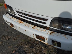 Used 2001 CHEVROLET W3500 Bumper Image