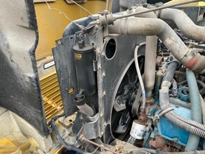Used 2001 INTERNATIONAL 4700 Cooling Assembly (Stock #7477)) Part Image
