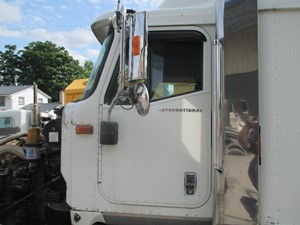 Used 2002 INTERNATIONAL 9900I Door (Stock #4359)) Part Image