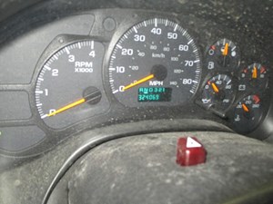 Used 2003 GMC C7500 Instrument Cluster (Stock #3682)) Part Image