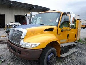 Used 2004 INTERNATIONAL 4200 Spring, Front Leaf Image