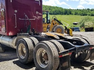 Used 2005 PETERBILT 379 Cab (Stock #5005)) Part Image