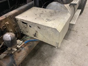 Used 2006 INTERNATIONAL 5900I Battery Box (Stock #6552)) Part Image