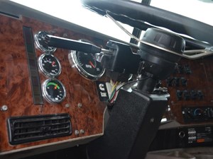 Used 2006 INTERNATIONAL 9400I Steering Column (Stock #166)) Part Image