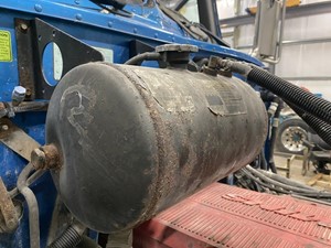 Used 2007 PETERBILT 378 Radiator Overflow Bottle (Stock #6088)) Part Image