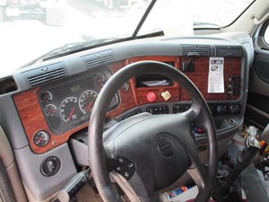 Used 2010 FREIGHTLINER CASCADIA Steering Column Image