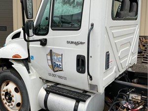 Used 2011 INTERNATIONAL 4300 Door (Stock #7817)) Part Image