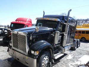 Used 2011 INTERNATIONAL 9900I Cooling Assembly (Stock #5066)) Part Image