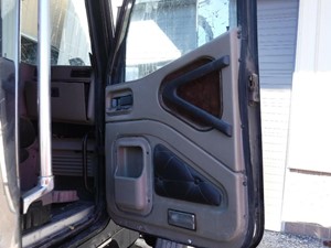 Used 2011 INTERNATIONAL 9900I Door (Stock #5068)) Part Image