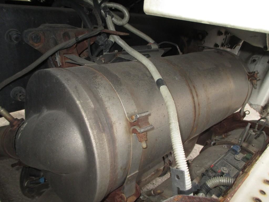 2012 FREIGHTLINER M2 106 (Stock 3208) Diesel Particulate Filter (DPF