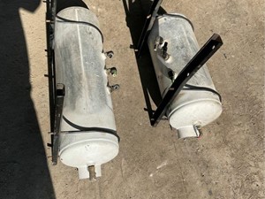Used 2012 PETERBILT 367 Air Tank (Stock #7736)) Part Image