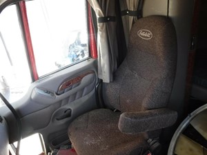 Used 2012 PETERBILT 587 Cab (Stock #5077)) Part Image