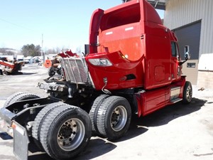 Used 2012 PETERBILT 587 Cab (Stock #5074)) Part Image