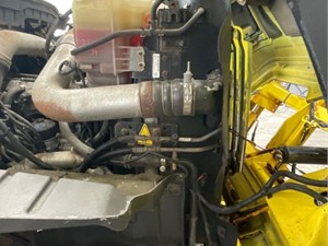 Used 2013 INTERNATIONAL 7600 Cooling Assembly (Stock #8529)) Part Image