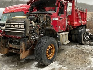 Used 2013 MACK GU713 Cab (Stock #7907)) Part Image