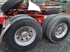 Used 2013 SPICER DUT41 Axle, Complete Rear (Stock #916)) Part Image