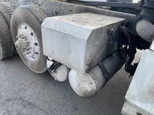 Used 2014 CAT CT660 Battery Box (Stock #6614)) Part Image