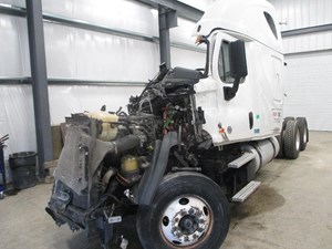 Used 2015 FREIGHTLINER CASCADIA Spring, Front Leaf (Stock #3232)) Part Image