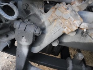 Used 2015 FREIGHTLINER CASCADIA Steering Gear (Stock #4717)) Part Image