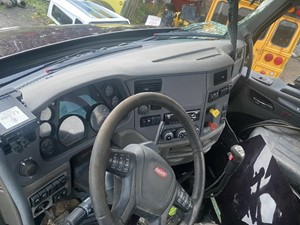 Used 2017 PETERBILT 579 Dash Ass'y (Stock #6461)) Part Image