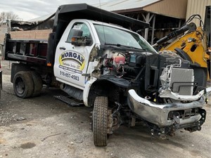 Used 2020 GMC C5500 Back Window (Stock #8225)) Part Image